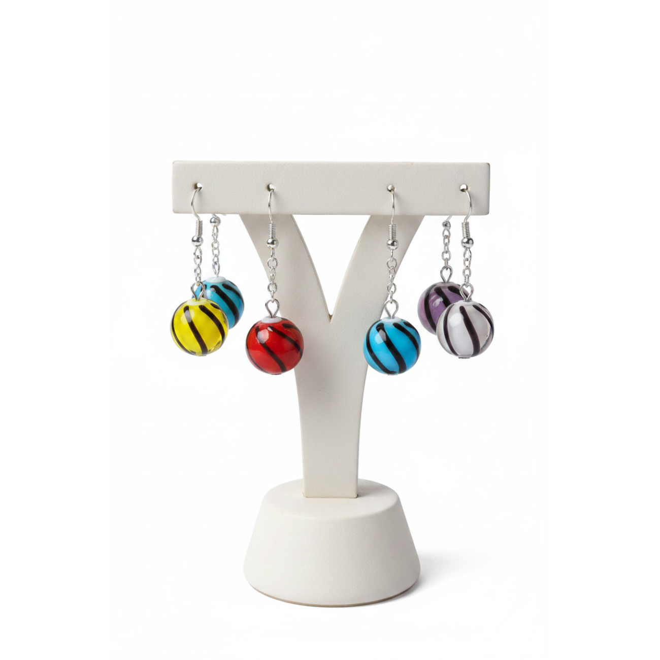 Boucles_d_oreilles_Murano_10mm_sur_presentoire