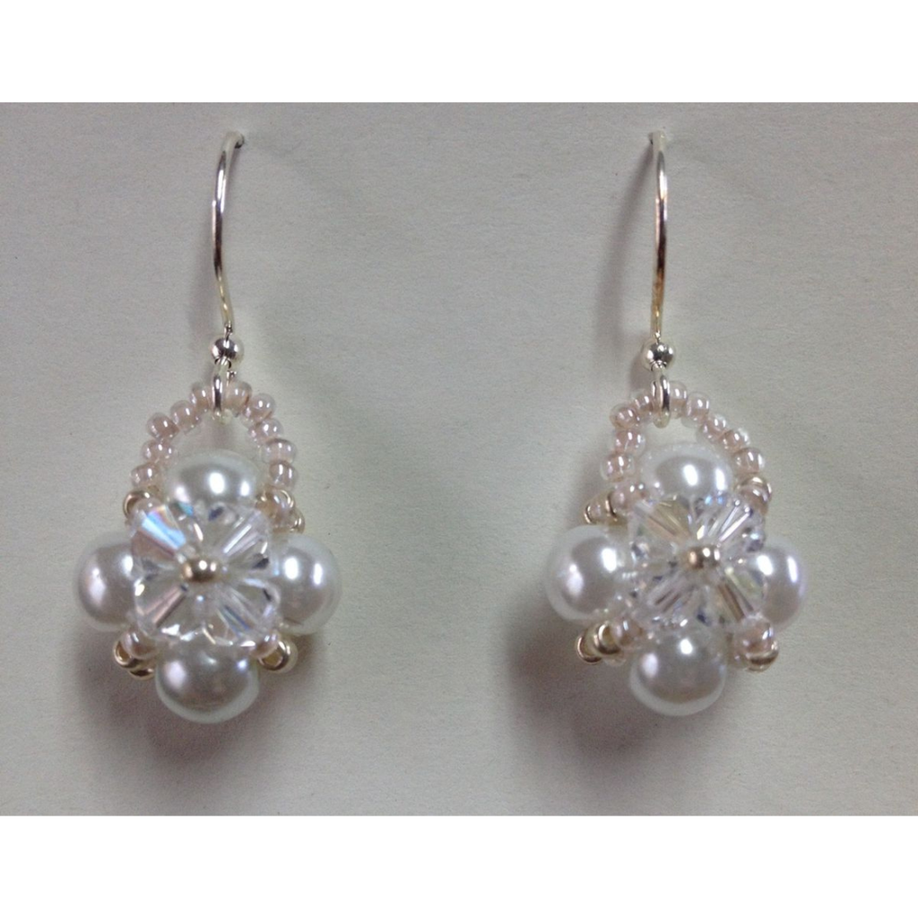 Boucles d'Oreilles de Mariée Lumière - Perles Blanches Élégantes