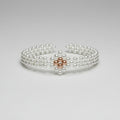Bracelet perles blanches détail