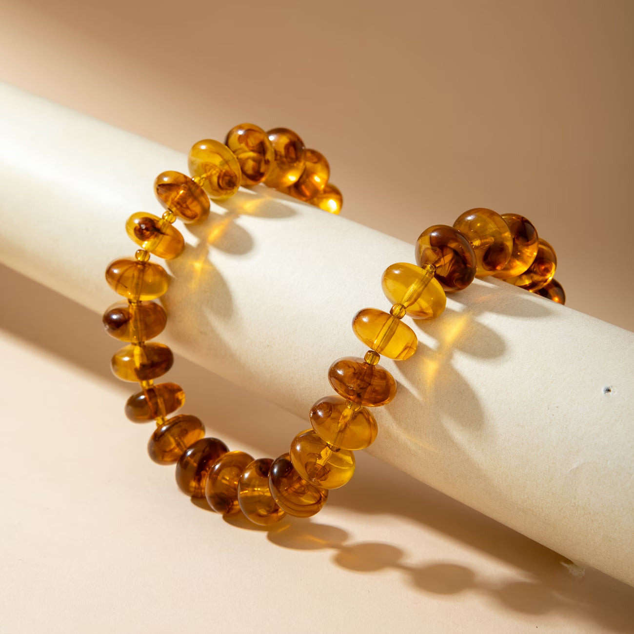 Collier baroque ambre baltique - couleur cognac